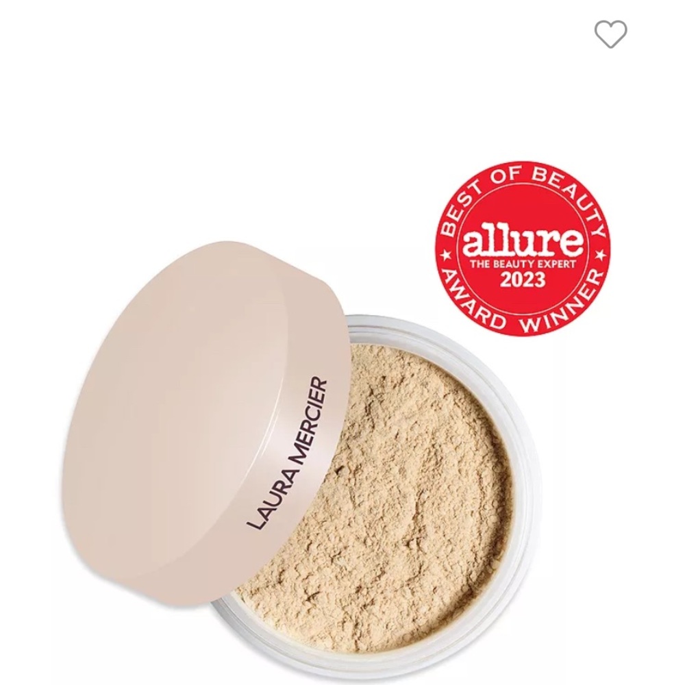 NIB Laura merrier Ultra Blur translucent